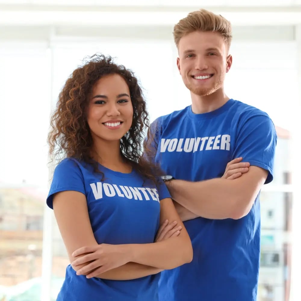 2 volunteers