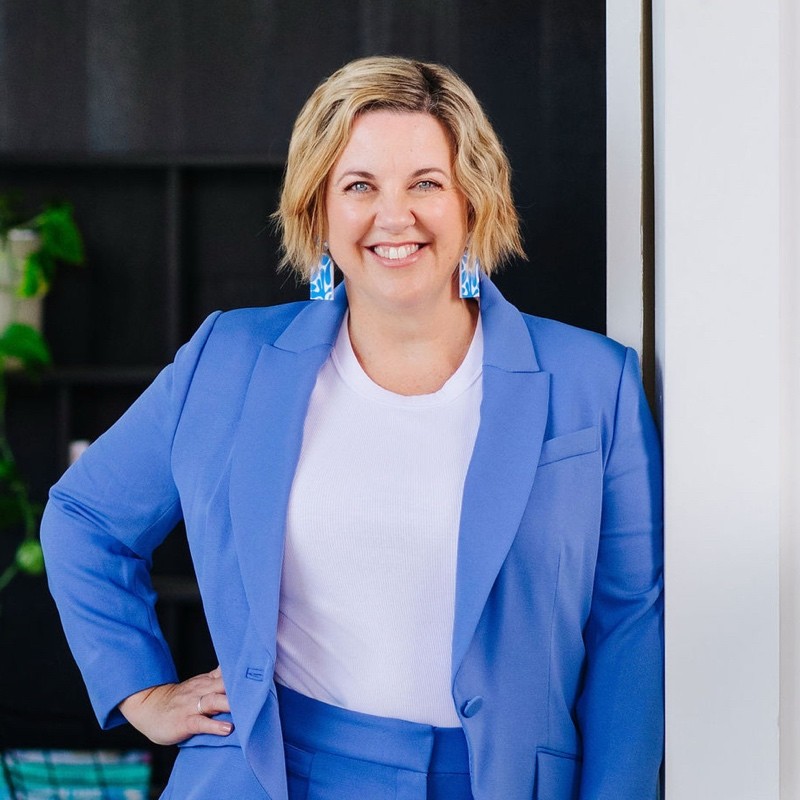 Tracey O'Neill